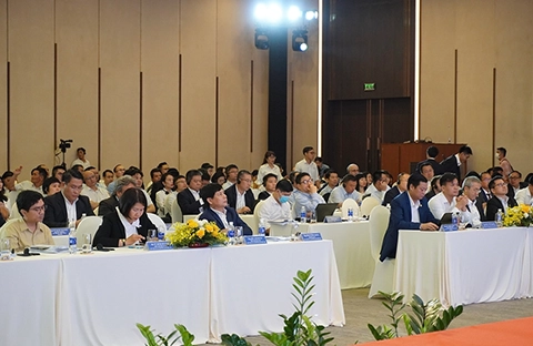 HỘI NGHỊ QUỐC TẾ THÔNG TIN VỀ CÔNG TÁC TƯ VẤN THỰC HIỆN CÁC DỰ ÁN ĐƯỜNG SẮT ĐÔ THỊ TẠI THÀNH PHỐ HỒ CHÍ MINH VÀ THÀNH PHỐ HÀ NỘI thumbnail